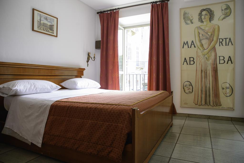 Affittacamere Maison Napoleon Turijn Buitenkant foto