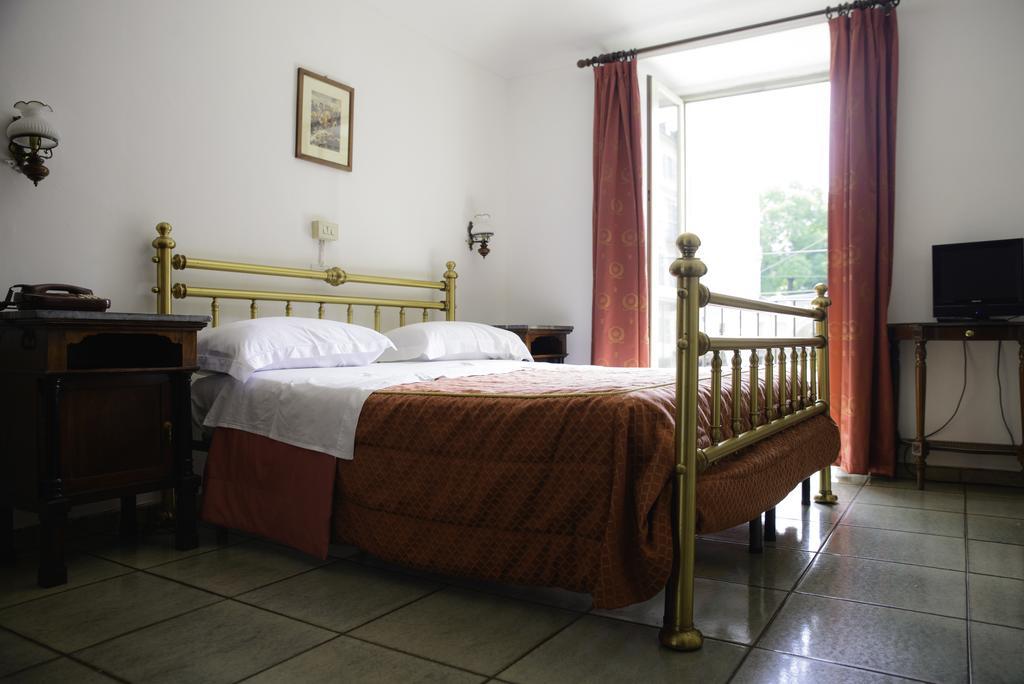 Affittacamere Maison Napoleon Turijn Buitenkant foto
